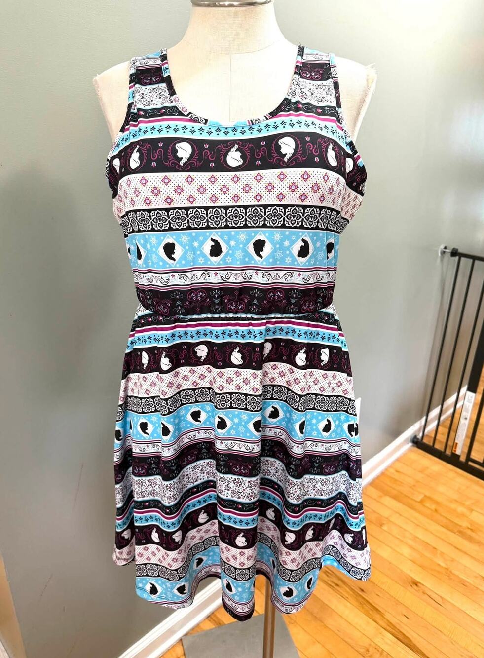 Hot Topic Juniors Plus 3X Disney Frozen Movie Fair Isle Fit n Flare Skater Dress